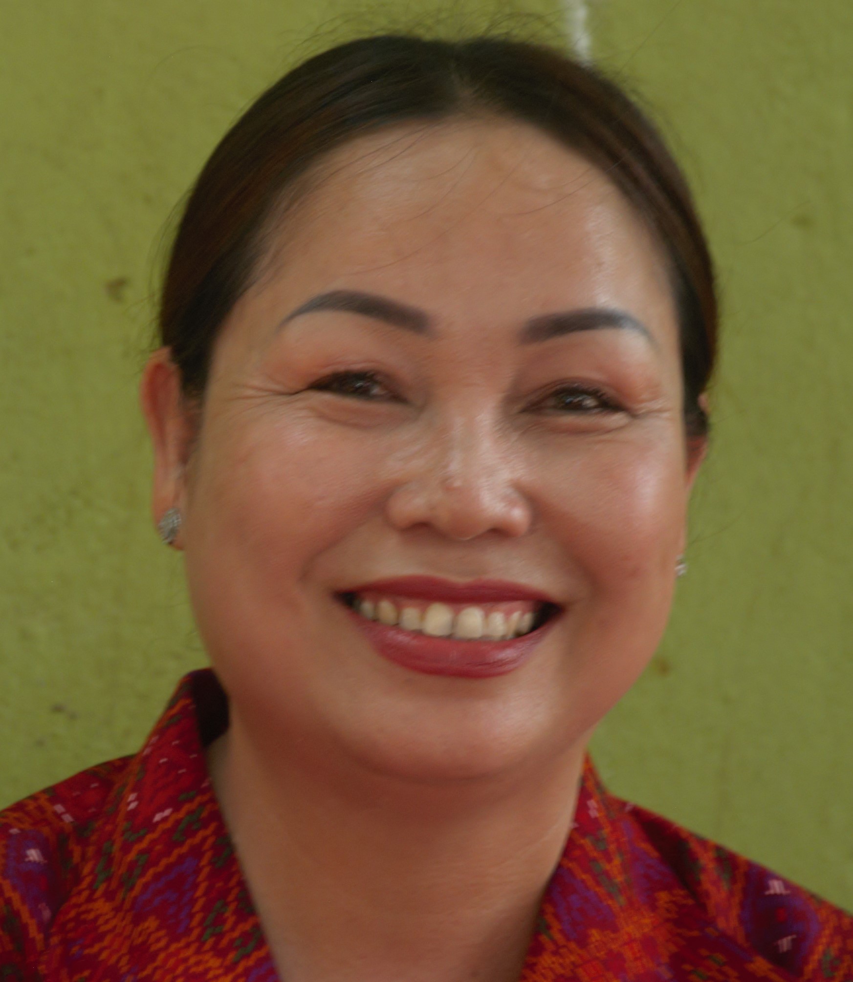 Native Khmer speaker Vin